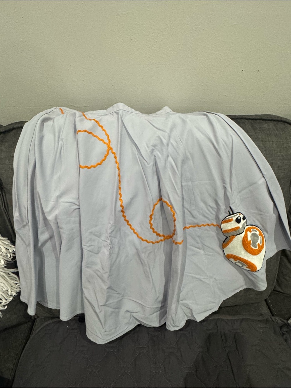 Her Universe Light Gray Star Wars BB-8 with Orange Embroidery skirt large NWT